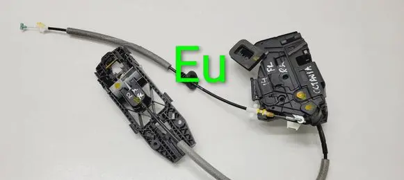 Skoda Octavia Mk3 (5E) Front door lock 5E1837016A