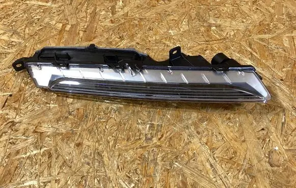 Porsche Cayenne (9Y0 9Y3) Rear fog light 9y0941182b