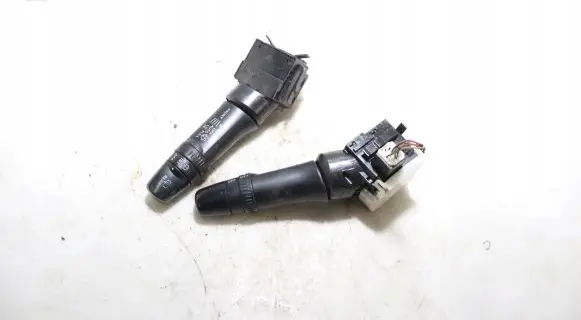 Mitsubishi Lancer VIII Light switch
