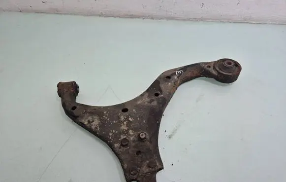 Hyundai Tucson JM Front lower control arm/wishbone 