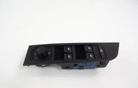 Skoda Kamiq Electric window control switch 5G0959857D 655867171