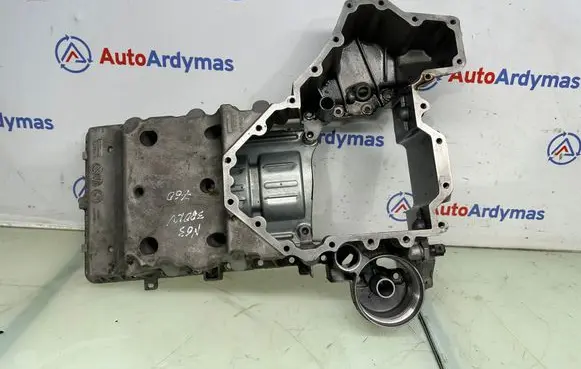 BMW 5 GT F07 Oil sump 7621070 11137621070