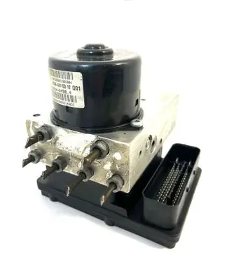 Mercedes-Benz C W203 ABS Pump A0064310312 A0365454032