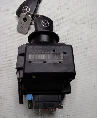 Mercedes-Benz E W211 Ignition lock A2115451008 33002205
