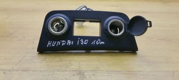 Hyundai i30 12 V Socket (front) 846212R900