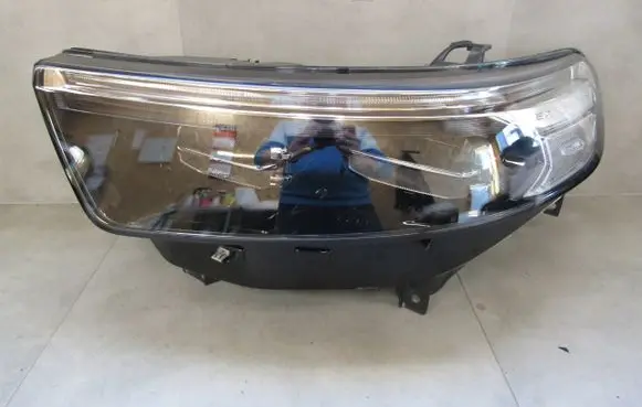 Ford Explorer VI Headlight/headlamp LB5B13035GK HB5B13W030GK HB5B13035GK