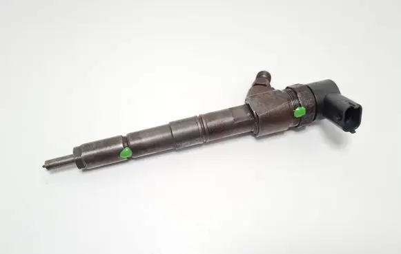 Opel Insignia A Fuel injector 0445110327