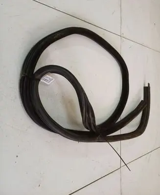 Rover 75 Rubber seal rear door 