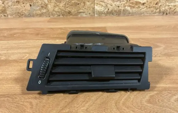 BMW 5 E60 E61 Dashboard side air vent grill/cover trim 64226910732 14121810
