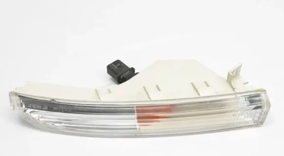 Volkswagen PASSAT CC Front indicator light 3C8953041