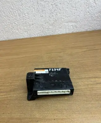 Toyota Prius+ (ZVW40) Other control units/modules 8865047161 1778001670