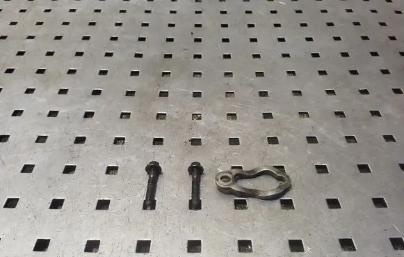 Volvo V40 Fuel Injector clamp holder