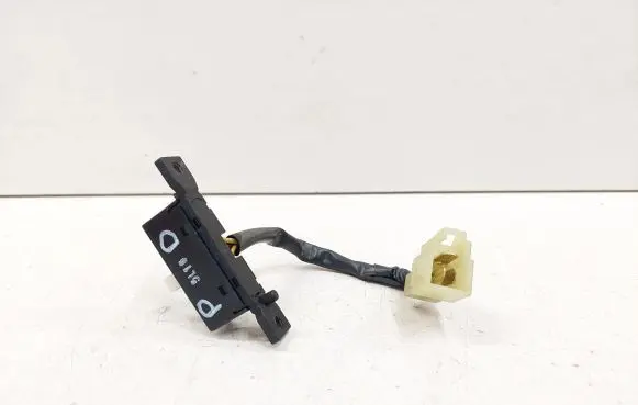 Hyundai Santa Fe Seat pressure sensor 