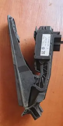Volkswagen Golf VI Accelerator throttle pedal 1K1721503T 6PV00860050