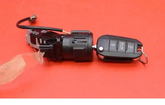 Citroen C4 Cactus Ignition lock 9663123380