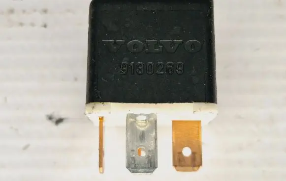 Volvo S70 V70 V70 XC Other relay 9130269