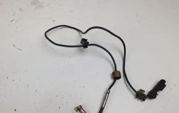Mercedes-Benz B W245 Exhaust gas temperature sensor A0051539328