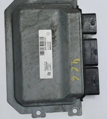 Dacia Lodgy Engine control unit/module 237105698R 237102611S
