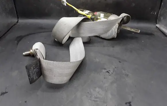 Hyundai Trajet Front seatbelt 88810203A000