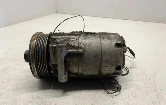 Ford Focus Air conditioning (A/C) compressor (pump)