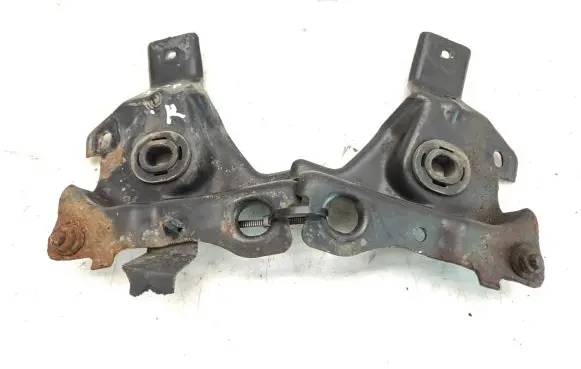 Mazda Tribute Radiator mount bracket