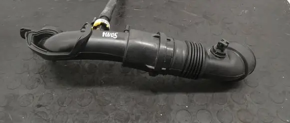 Citroen C4 III e-C4 Intercooler hose/pipe 9825207880