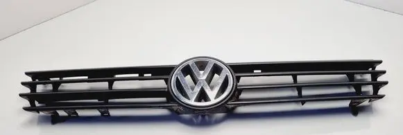 Volkswagen PASSAT B4 Front bumper upper radiator grill 3A0853653C