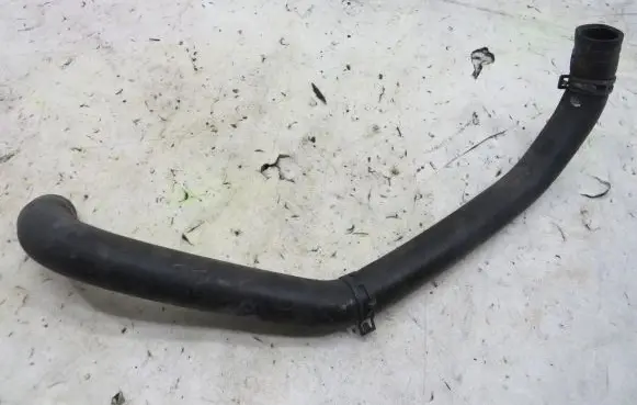 Nissan Qashqai Engine coolant pipe/hose