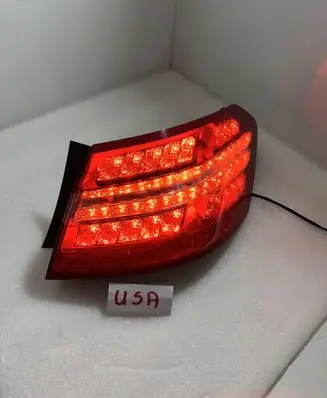 Mercedes-Benz E W212 Rear/tail lights A2129067101