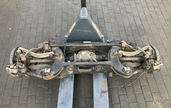 Mercedes-Benz C W205 Rear axle beam A6510108512
