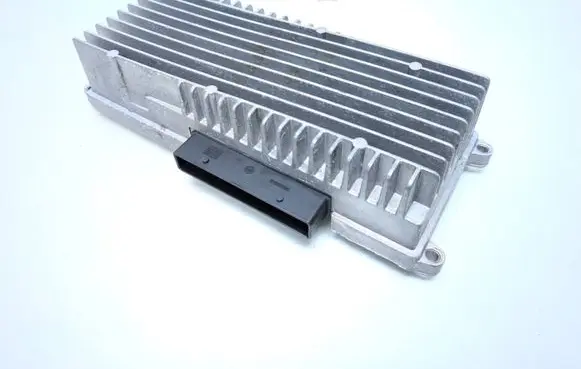 Audi A4 S4 B8 8K Sound amplifier 8R0035223F 1912093976