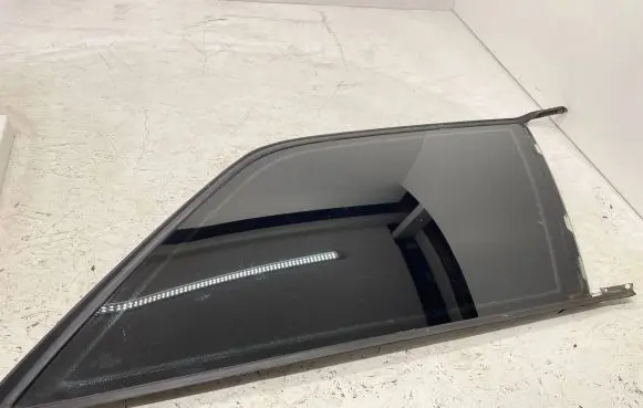 Audi A6 S6 C4 4A Rear side window 43R001190 AS2M216D0T25