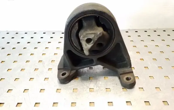 Jeep Cherokee III KJ Engine mount bracket