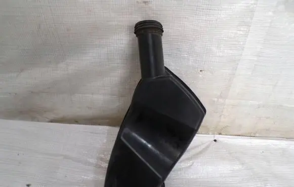 Air intake hose/pipe