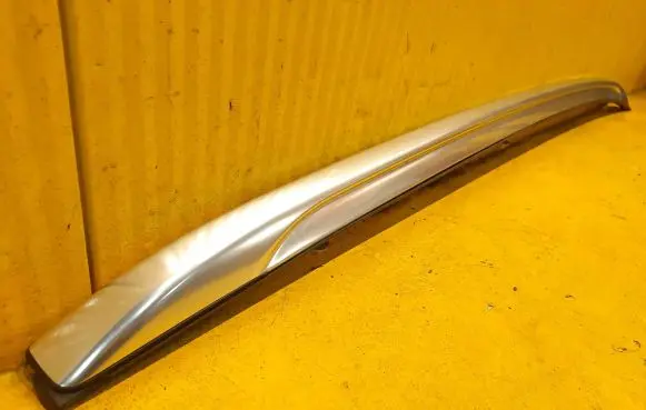 BMW X1 E84 Roof bar rail