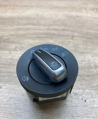 Volkswagen PASSAT B7 Light switch 3C8941431 0071