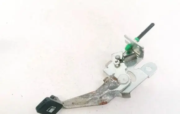 Fiat Sedici Fuel tank opening switch 