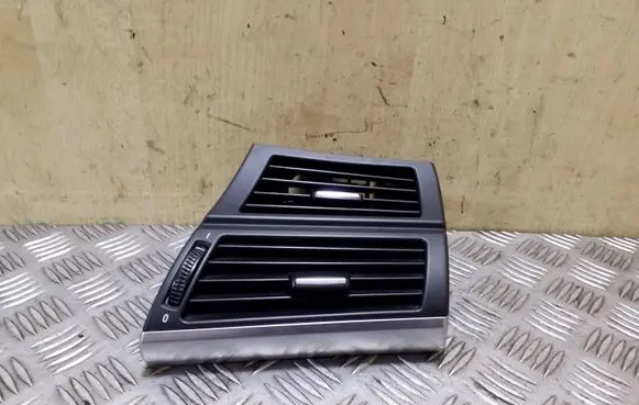 BMW X5 E70 Dashboard side air vent grill/cover trim 7161804