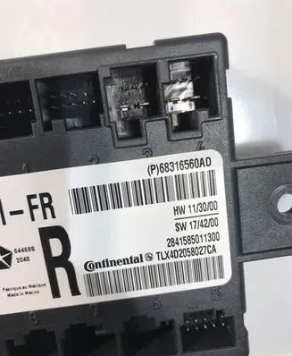 Chrysler Pacifica Door control unit/module 68316560AD