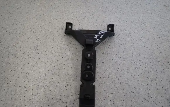 Suzuki Splash Engine bonnet/hood lock/catch 71791-85L