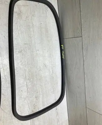 Renault Twingo III Rear door glass trim molding 8492024711
