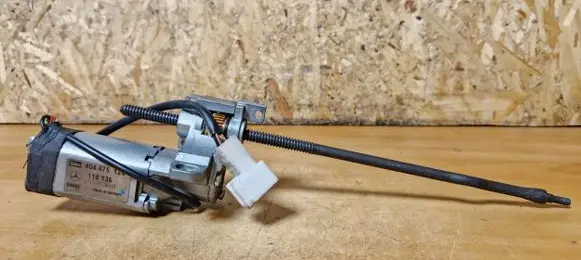 Mercedes-Benz S W220 Steering column adjust motor 404475