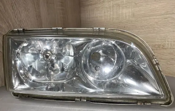 Volvo S40, V40 Headlight/headlamp 14909000