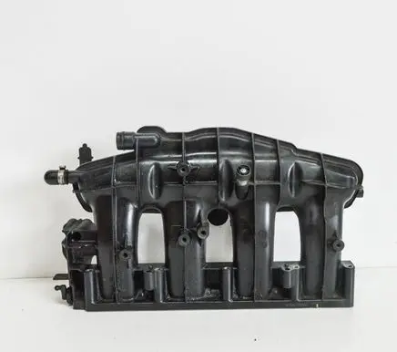 Audi A4 S4 B7 8E 8H Intake manifold 06D133192B