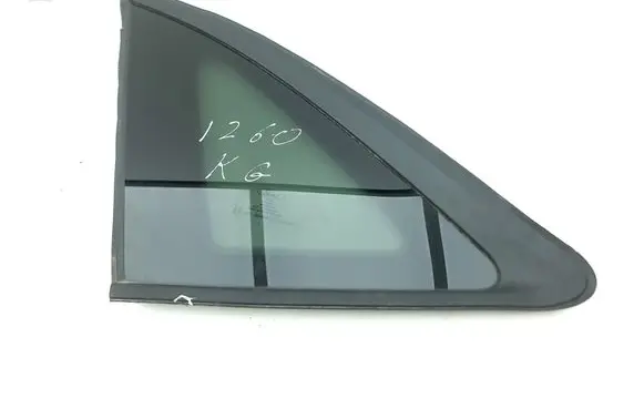 Ford Kuga III Rear side window