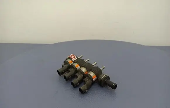 Volvo S40, V40 Fuel main line pipe 09SQ99020062