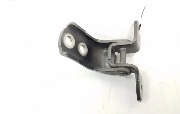 Toyota Verso Front door upper hinge 687100D091
