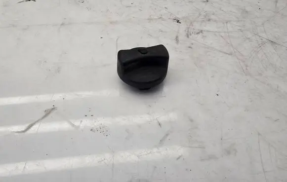 Mercedes-Benz Sprinter W906 Fuel tank filler cap A9064700005006