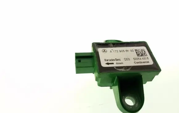 Mercedes-Benz E W212 Airbag deployment crash/impact sensor A1729056100