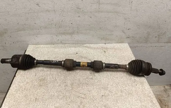 Hyundai i40 Front driveshaft 495013Z650